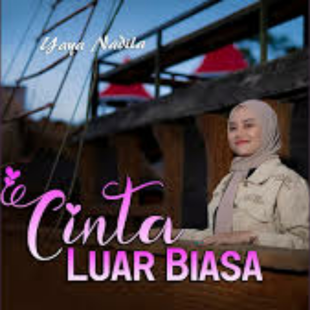 Cinta Luar Biasa