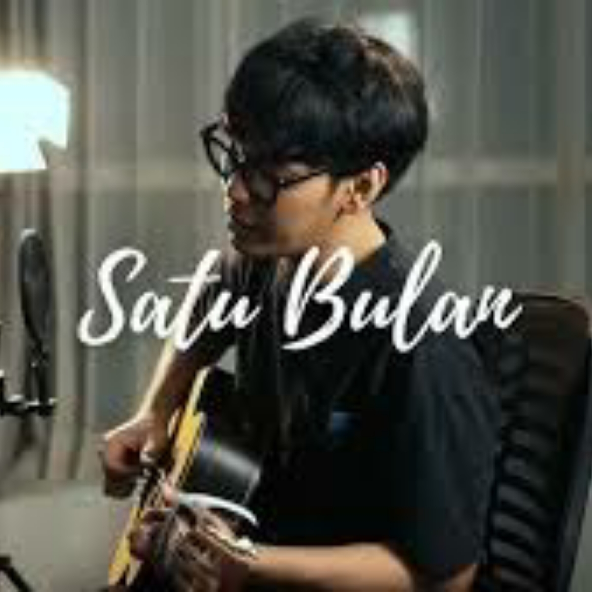 Satu Bulan (Cover Akustik)