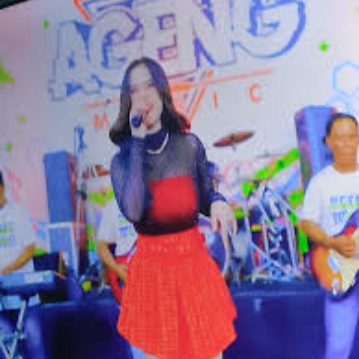 Ajeng Febria - Ojo Gendakan Ft Ageng Music