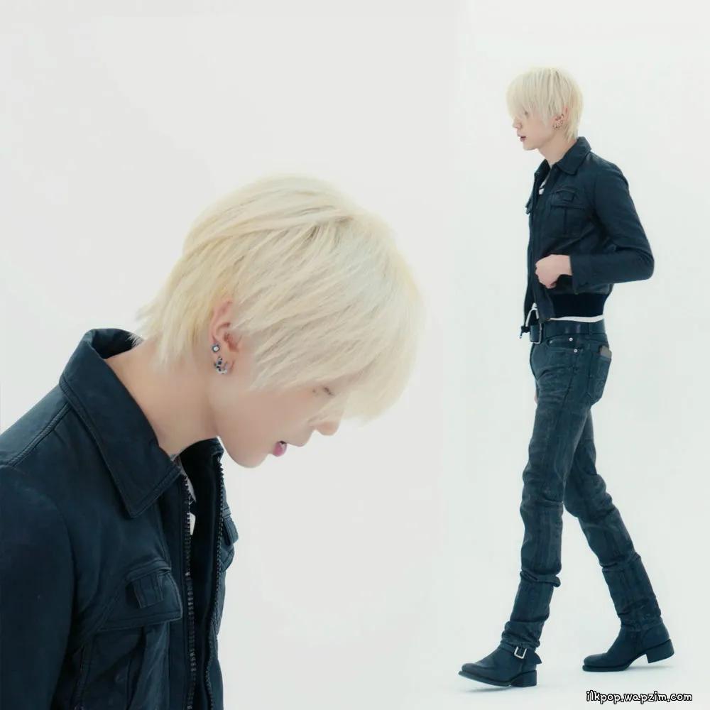 Airpods (Feat. JAEHA) by xiho