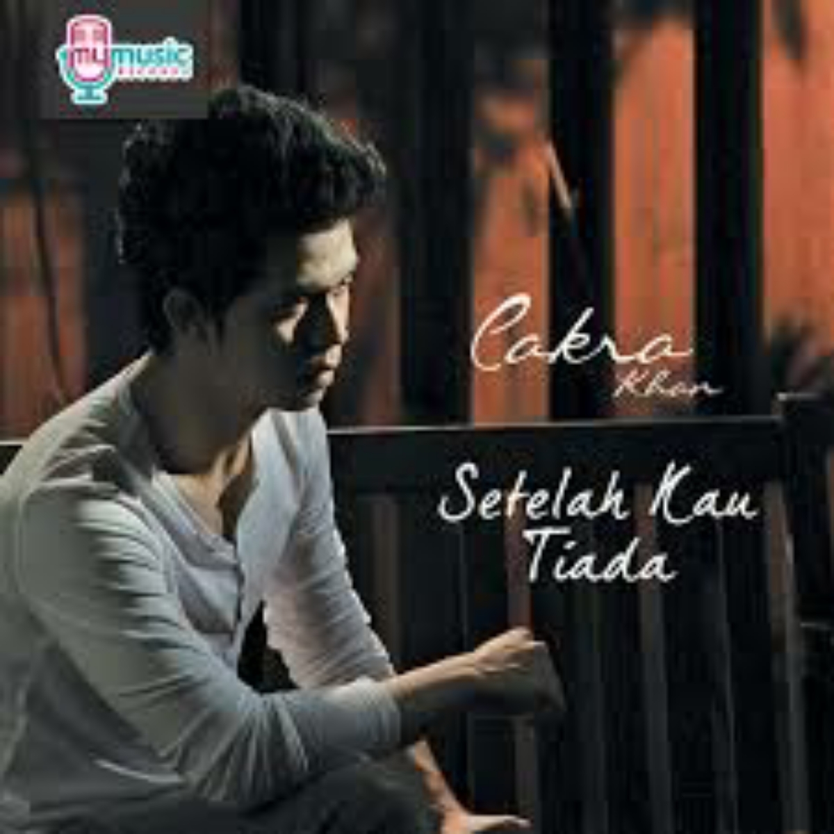 Cakra Khan