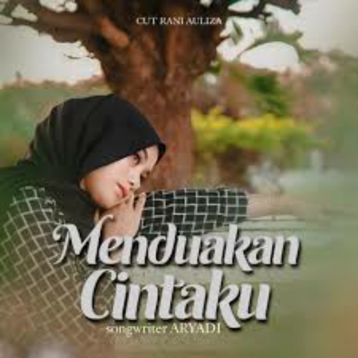 Menduakan Cintaku