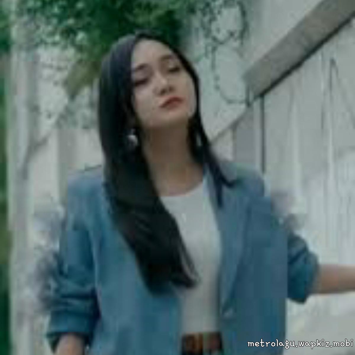 Aprilian Ft Fany Zee - Di Ujung Jalan Rindu Mp3
