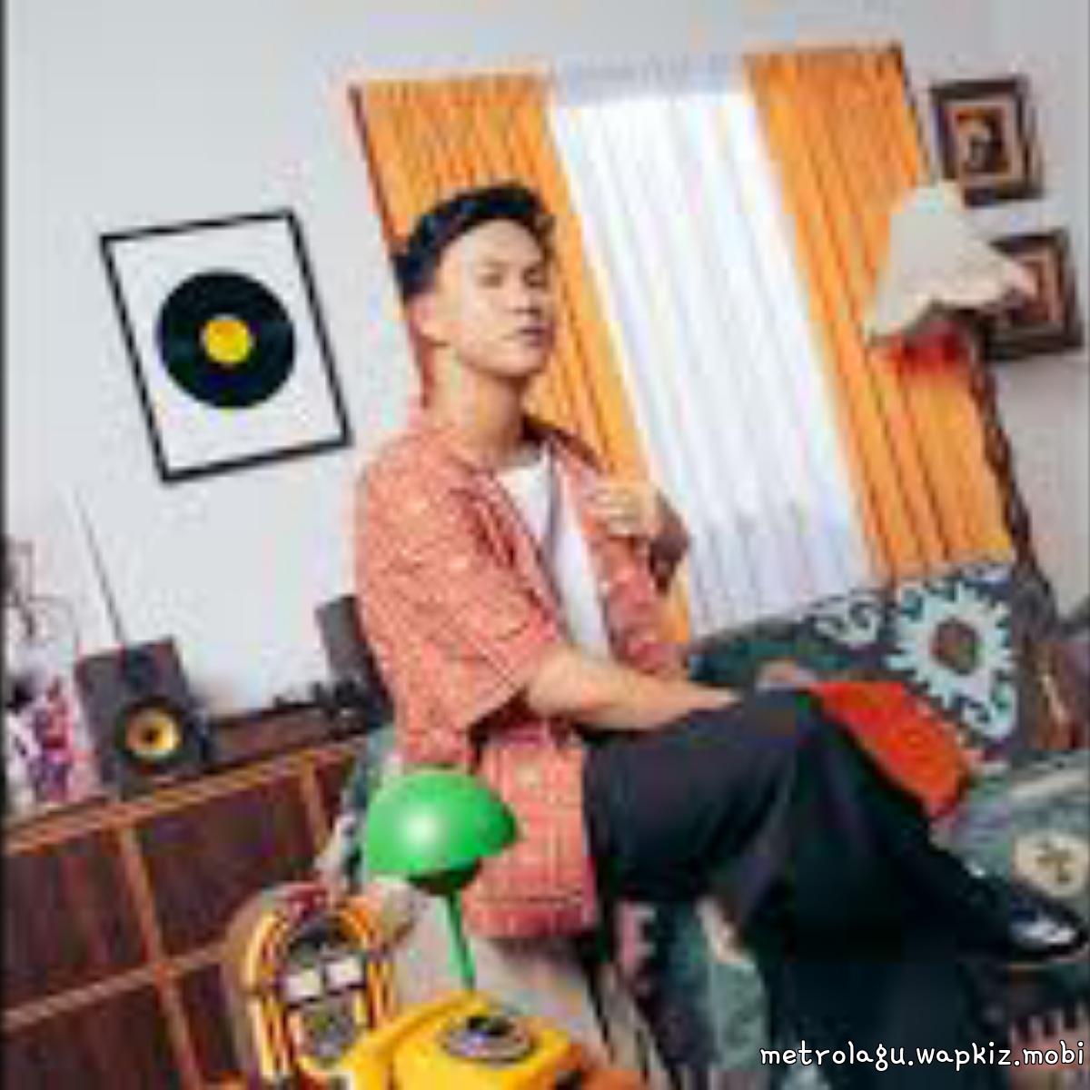 Fajar Noor, Yovie Widianto - Menjaga Hati Mp3