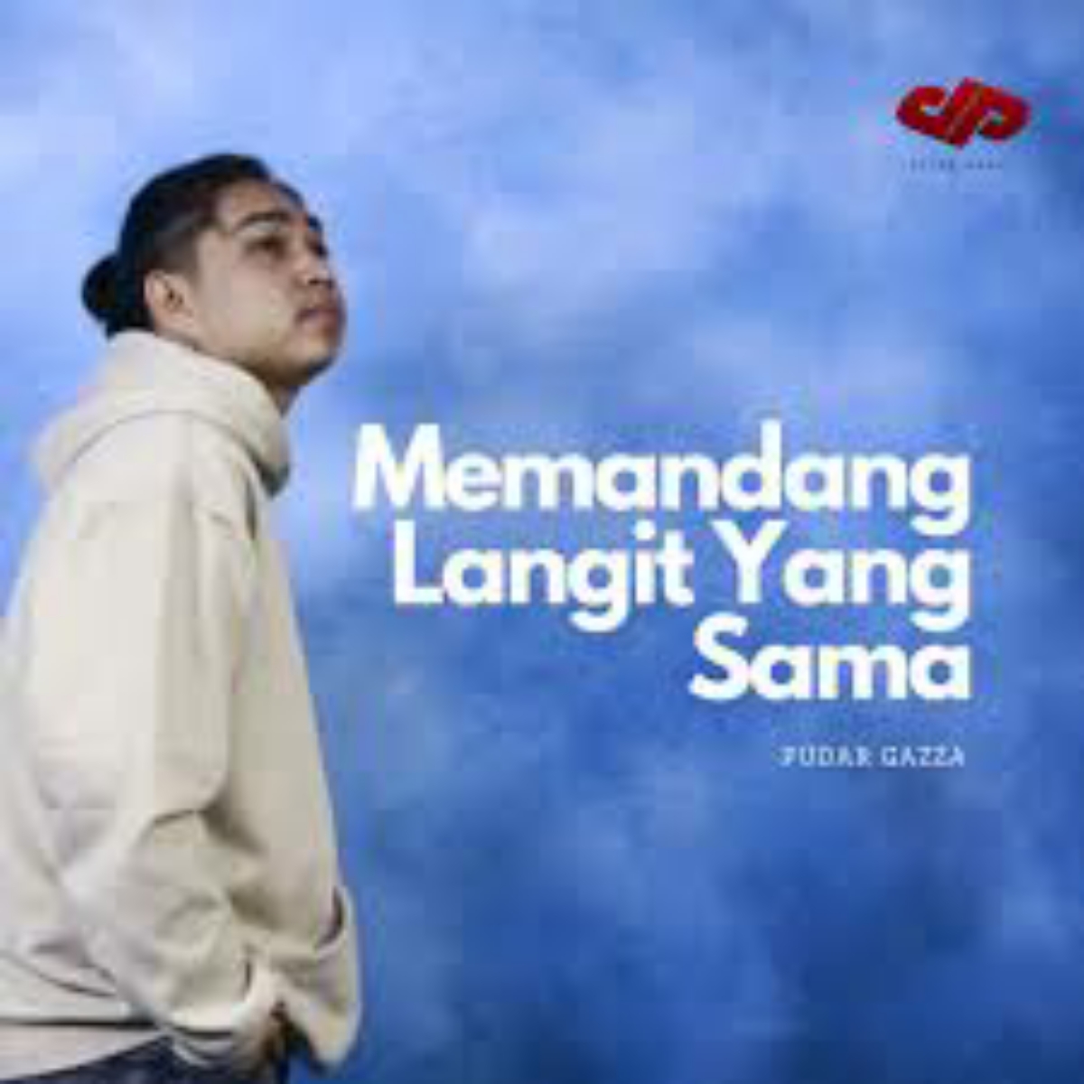 Memandang Langit Yang Sama