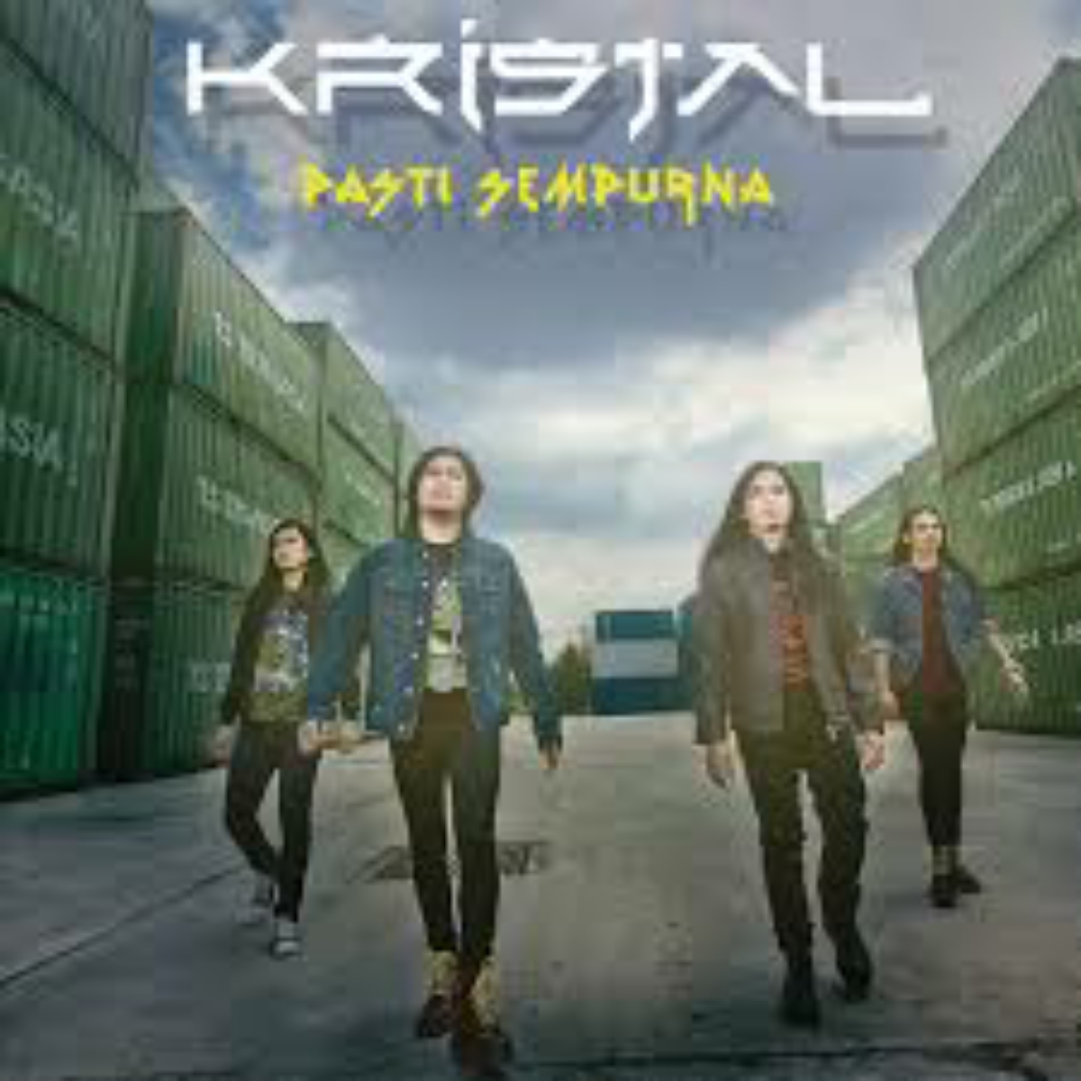 Kristal Cinta Tiga Segi Mp3